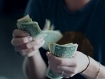 Payments for January 2026 will be issued based on birthdates, with dates ranging from January 2 to January 26 for various beneficiary categories.