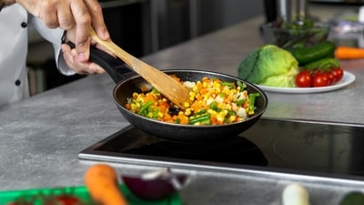 It is unsafe to keep using the cookware, especially if it begins to show signs of wear and tear! (Picture credit: Freepik) It is unsafe to keep using the cookware, especially if it begins to show signs of wear and tear! (Picture credit: Freepik)