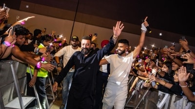 Sanjay Dutt makes a surprise entry on AP Dhillon's One On One Tour