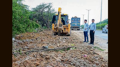 As per the affidavit, the Nagpur Municipal Corporation has recorded the highest cumulative gap in the state, amounting to 1,052 metric tonnes of waste per day that remains unprocessed. (HT) As per the affidavit, the Nagpur Municipal Corporation has recorded the highest cumulative gap in the state, amounting to 1,052 metric tonnes of waste per day that remains unprocessed. (HT)