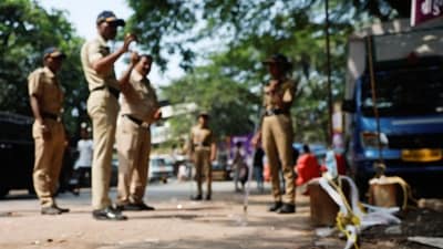 Police officers stand at the crime scene (Representational Image/REUTERS)