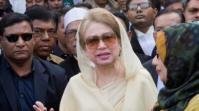 Bangladesh's former prime minister and Bangladesh Nationalist Party (BNP) chairperson Khaleda Zia's physician stated she is on ventilator support and urged prayers for her recovery. (AP) Bangladesh's former prime minister and Bangladesh Nationalist Party (BNP) chairperson Khaleda Zia's physician stated she is on ventilator support and urged prayers for her recovery. (AP)