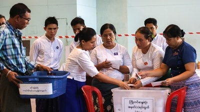 Election Commission officials count ballots at a polling station during Myanmar's general election in Yangon, Myanmar, December 28, 2025. REUTERS/Stringer (REUTERS)