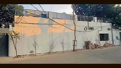 The proposed site of the guest house near Rose Garden in Ludhiana. (Gurpreet Singh/HT) The proposed site of the guest house near Rose Garden in Ludhiana. (Gurpreet Singh/HT)