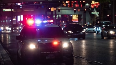 In Chicago, a shooting early Sunday left a 34-year-old man dead and three others injured (Unsplash) In Chicago, a shooting early Sunday left a 34-year-old man dead and three others injured (Unsplash)