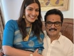 Varalaxmi says she initially blamed Radhika for Sarathkumar's separation from her mother. 