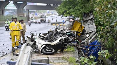 According to figures with the state transport department, 1,428 people lost their lives in 5,508 road accidents across the MMR, including Mumbai, from January to November this year. (HT Photo)
