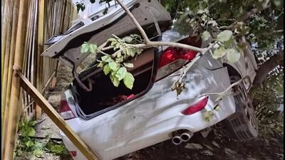 Both drivers escaped with minor injuries as airbags deployed. Police ruled out alcohol and cited poor visibility and a sharp turn. (HT) Both drivers escaped with minor injuries as airbags deployed. Police ruled out alcohol and cited poor visibility and a sharp turn. (HT)
