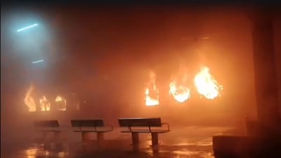 70-year-old passenger killed in AC coach fire on Tata Nagar–Ernakulam Express (Sourced) 70-year-old passenger killed in AC coach fire on Tata Nagar–Ernakulam Express (Sourced)