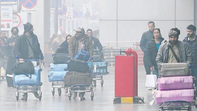 The average delay of flights was 27 minutes. (Vipin Kumar/HT Photo) The average delay of flights was 27 minutes. (Vipin Kumar/HT Photo)