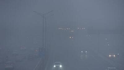 The worst AQI this season was recorded on December 14 at 461, the second-worst December reading on record. (Sakib Ali/HT Photo) The worst AQI this season was recorded on December 14 at 461, the second-worst December reading on record. (Sakib Ali/HT Photo)