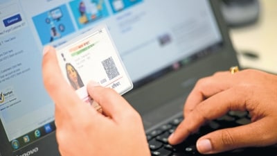 Users will have to pay a late fee of ₹1,000 before the linking process after the deadline of December 31. (HT Photo/ Representational Image) Users will have to pay a late fee of ₹1,000 before the linking process after the deadline of December 31. (HT Photo/ Representational Image)