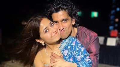 Slo Cheeta surprised Shweta Tripathi in Bhopal ahead of her working New Year! Slo Cheeta surprised Shweta Tripathi in Bhopal ahead of her working New Year!
