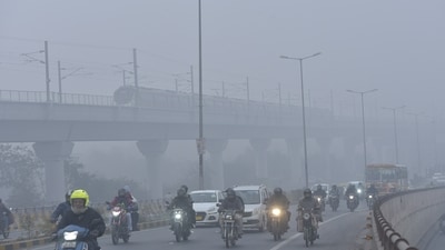 A Dutch techie flags India's pollution problem, citing health issues he has been experiencing. (Photo by Sakib Ali  /Hindustan Times)