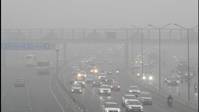 This December is set to be Delhi’s most polluted since 2018, with six “severe” air quality days likely this month. (Arvind Kumar/HT) This December is set to be Delhi’s most polluted since 2018, with six “severe” air quality days likely this month. (Arvind Kumar/HT)