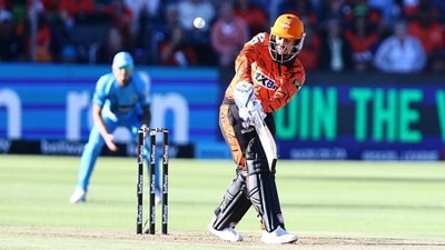 Quinton de Kock of Sunrisers Eastern Cape hits a boundary for four during Match 5 of the SA20 Season 4 between Sunrisers Eastern Cape (SEC) and Pretoria Capitals (PC) Quinton de Kock of Sunrisers Eastern Cape hits a boundary for four during Match 5 of the SA20 Season 4 between Sunrisers Eastern Cape (SEC) and Pretoria Capitals (PC)