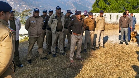 The Sub-Divisional Magistrate of Chamoli said that 10 injured people have been sent to the district hospital in Gopeshwar for treatment. (PTI file photo for representation)