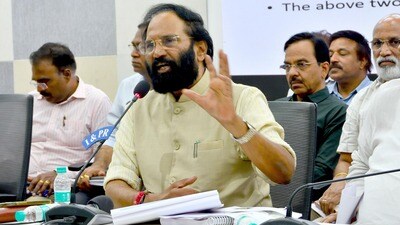 ఉత్తమ్ కుమార్ రెడ్డి(ఫైల్ ఫొటో) ఉత్తమ్ కుమార్ రెడ్డి(ఫైల్ ఫొటో)