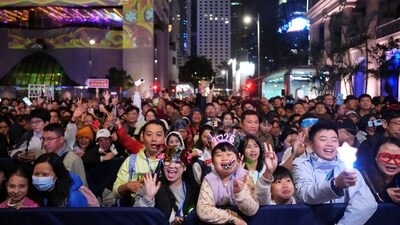 People react during countdown for the New Year at Central in Hong Kong, China December 31, 2025. REUTERS/Lam Yik (REUTERS)