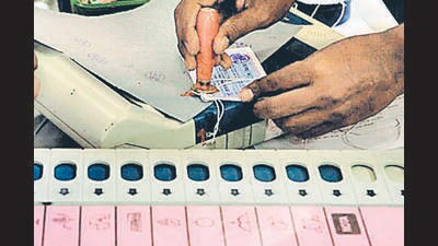 Political observers say the rebellion could dent the BJP’s prospects in several wards, especially if more disgruntled leaders follow suit and join rival parties ahead of the civic polls. (REPRESENTATIVE PHOTO) Political observers say the rebellion could dent the BJP’s prospects in several wards, especially if more disgruntled leaders follow suit and join rival parties ahead of the civic polls. (REPRESENTATIVE PHOTO)