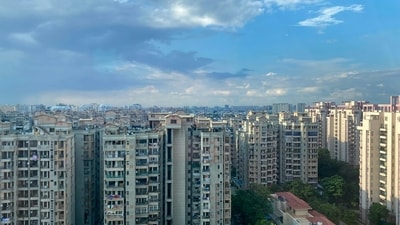 While chilly mornings might linger, milder nights and partly cloudy skies are on the horizon for Bengaluru, marking a warm start to 2026. (Representational Image) (Unsplash ) While chilly mornings might linger, milder nights and partly cloudy skies are on the horizon for Bengaluru, marking a warm start to 2026. (Representational Image) (Unsplash )