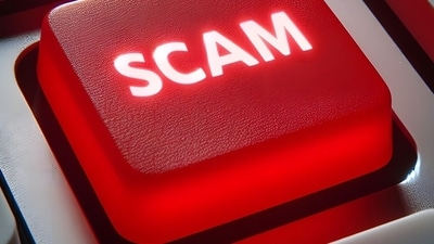 Beware of apk scams on WhatsApp and other instant messaging apps. Beware of apk scams on WhatsApp and other instant messaging apps.