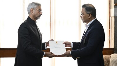 Jaishankar also met Zia's son Tarique Rahman. (X/@DrSJaishankar) Jaishankar also met Zia's son Tarique Rahman. (X/@DrSJaishankar)