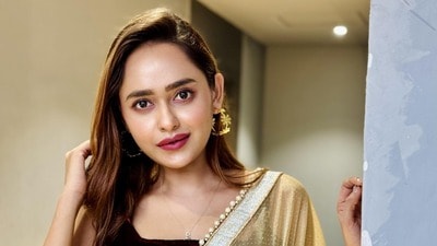 ভাঙা গড়ার মধ্যে কেমন কাটলো মিশমির ২০২৫?