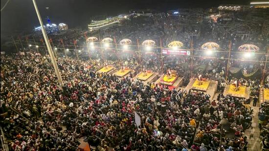 Around 500,000 devotees visit Baba Kashi Vishwanath Temple daily. (PTI)