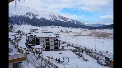 A view of the snow-covered area on the first day of the year, in Gulmarg, on Thursday. (PTI) A view of the snow-covered area on the first day of the year, in Gulmarg, on Thursday. (PTI)