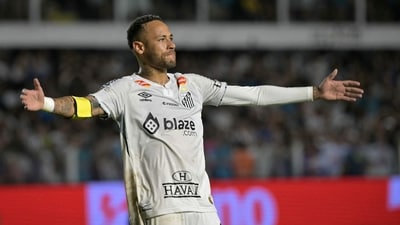 Neymar Jr has reportedly signed a 1-year deal with Santos. (AFP)