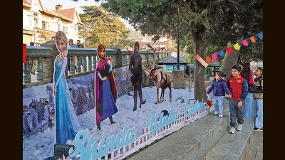 Selfie booth setup at Mall Road in Shimla. (HT Photo)