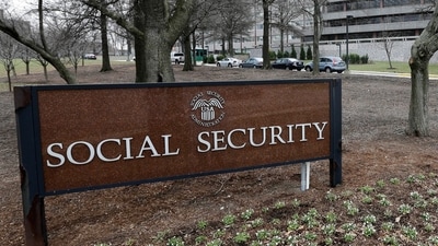 Social security payments begin on January 2, 2026. Here are the groups who will receive the first payment on January 2. (AP Photo/Patrick Semansky, File) (AP) Social security payments begin on January 2, 2026. Here are the groups who will receive the first payment on January 2. (AP Photo/Patrick Semansky, File) (AP)