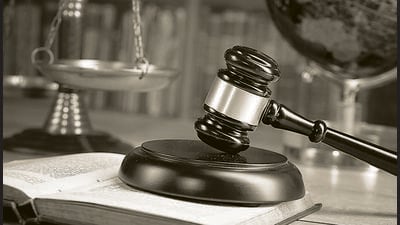 The judge acknowledged that victims of extortion could not gather the courage to testify, opting for personal settlements instead. The judge acknowledged that victims of extortion could not gather the courage to testify, opting for personal settlements instead.
