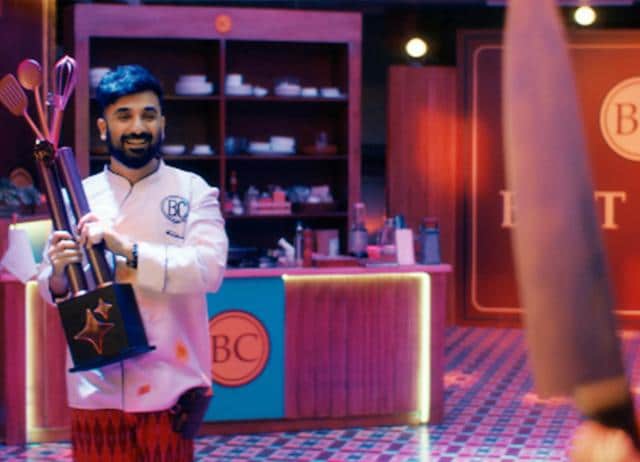 Das’s spy spoof is coming at the right time. Bollywood is obsessed with double agents. (INSTAGRAM/@VIRDAS) Das’s spy spoof is coming at the right time. Bollywood is obsessed with double agents. (INSTAGRAM/@VIRDAS)