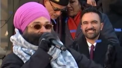 Mamdani’s inauguration ceremony on January 1 ended with a performance from Punjabi artist Babbulicious. The musical lineup opened with DJ mOma, followed by Grammy winner Lucy Dacus performing “Bread and Roses” and Mandy Patinkin joining the PS22 Chorus of Staten Island for “Somewhere Over the Rainbow.” The event closed with Babbulicious. The Toronto-based artist performed the Punjabi song “Gaddi Red Challenger,” as Zohran Mamdani danced alongside his wife, Rama Duwaji, with hundreds of attendees cheering along. (File Photo) Mamdani’s inauguration ceremony on January 1 ended with a performance from Punjabi artist Babbulicious. The musical lineup opened with DJ mOma, followed by Grammy winner Lucy Dacus performing “Bread and Roses” and Mandy Patinkin joining the PS22 Chorus of Staten Island for “Somewhere Over the Rainbow.” The event closed with Babbulicious. The Toronto-based artist performed the Punjabi song “Gaddi Red Challenger,” as Zohran Mamdani danced alongside his wife, Rama Duwaji, with hundreds of attendees cheering along. (File Photo)
