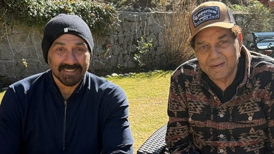 Sunny Deol with dad Dharmendra Sunny Deol with dad Dharmendra