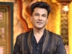Chef Vikas Khanna raised concerns about the dusty carpets at Mumbai airport, emphasizing health risks for passengers, particularly those with asthma.