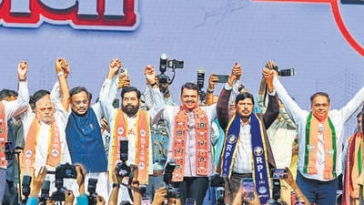 CM Devendra Fadnavis, deputy CM Eknath Shinde, and RPI chief Ramdas Athawale at a joint rally in Worli on Saturday. (Raju Shinde/HT Photo) CM Devendra Fadnavis, deputy CM Eknath Shinde, and RPI chief Ramdas Athawale at a joint rally in Worli on Saturday. (Raju Shinde/HT Photo)