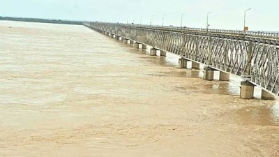 ఏపీ - తెలంగాణ జల వివాదాలు - కేంద్రం కీలక నిర్ణయం ఏపీ - తెలంగాణ జల వివాదాలు - కేంద్రం కీలక నిర్ణయం