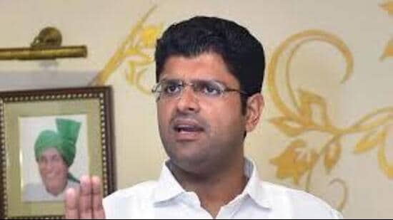 Dushyant also alleged that over ₹100 crore paddy procurement scam came to light but the government has failed to give orders for the physical verification of any mill. (HT File)