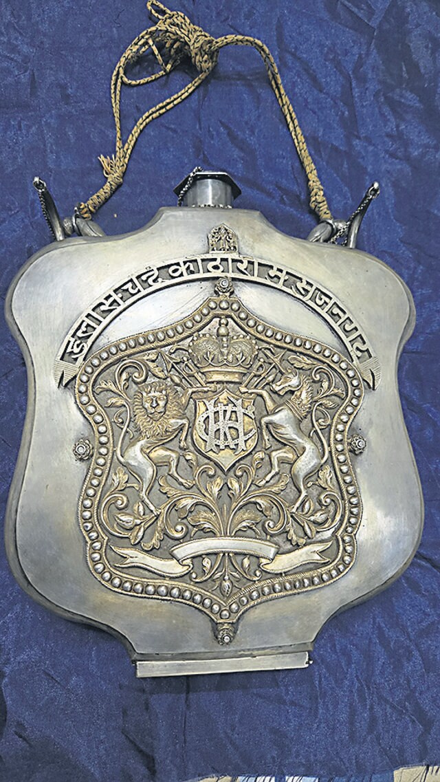A silver water bottle submitted by Arun Kumar Subbian. A silver water bottle submitted by Arun Kumar Subbian.