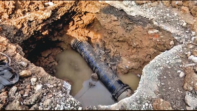 An exposed water pipeline in Indore’s Bhagirathpura where 10 people died after drinking contaminated water. (ANI) An exposed water pipeline in Indore’s Bhagirathpura where 10 people died after drinking contaminated water. (ANI)