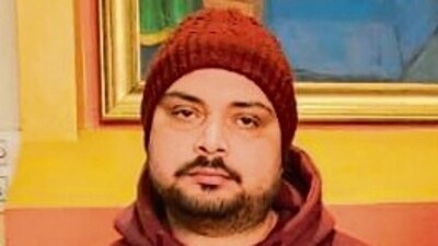Jagdeep Kumar from Phagwara, whose brother Mandeep Kumar is missing in Russia. (HT_PRINT) Jagdeep Kumar from Phagwara, whose brother Mandeep Kumar is missing in Russia. (HT_PRINT)