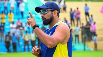 Mohammed Shami in a training session with Bengal during the Syed Mushtaq Ali Trophy, (PTI) Mohammed Shami in a training session with Bengal during the Syed Mushtaq Ali Trophy, (PTI)