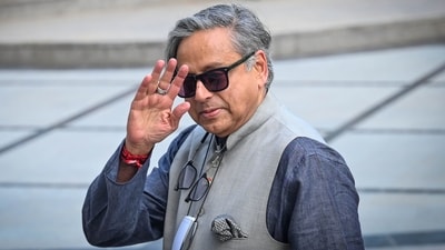 Tharoor said the questions he raised in Parliament to ministers had a clear direction and that the party should not be troubled by them.