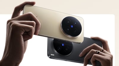 Vivo X300 FE uboxing Video has been surfacing online, with its key details now revealed. (Vivo) Vivo X300 FE uboxing Video has been surfacing online, with its key details now revealed. (Vivo)