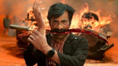ఓటీటీ టాప్ 5 సినిమాల్లో రవితేజ డిజాస్టర్.. కొనసాగుతున్న రష్మిక హారర్ కామెడీ మూవీ హవా ఓటీటీ టాప్ 5 సినిమాల్లో రవితేజ డిజాస్టర్.. కొనసాగుతున్న రష్మిక హారర్ కామెడీ మూవీ హవా