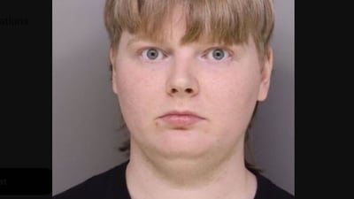 William DeFoor, 26, from Hyde Park has been arrested in connection with an attack on JD Vance's house (X@LucasSa56947288) William DeFoor, 26, from Hyde Park has been arrested in connection with an attack on JD Vance's house (X@LucasSa56947288)