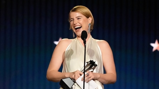 Jessie Buckley accepts the award for best actress for "Hamnet" during the 31st Annual Critics Choice Awards on Sunday, Jan. 4, 2026, at The Barker Hanger in Santa Monica, Calif. (AP Photo/Chris Pizzello)(Chris Pizzello/Invision/AP)